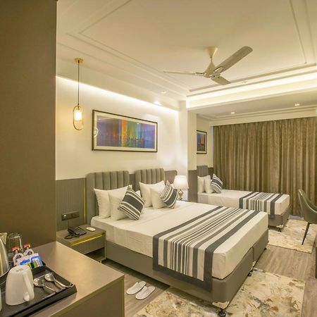 Plazzo Prime Plaza At Delhi Airport Bed & Breakfast นิวเดลี ภายนอก รูปภาพ